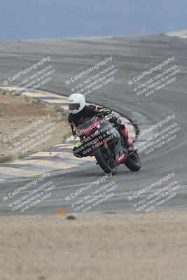 media/Sep-21-2025-Race Pace (Sun) [[98bf33ef95]]/Non Verified/1-Turns 9 and 10 (8am)/